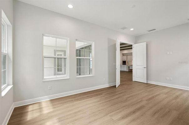 Empty room, Interior, Recessed Lighting, Wood Texture Flooring