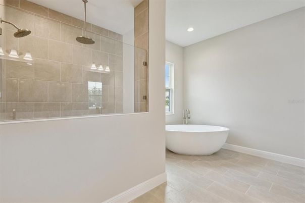 Bathroom, Free Standing Baths, Interior, Pendant Lights, Recessed Lighting