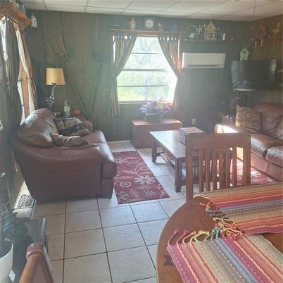 Dining room, Interior