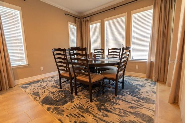 Dining room, Interior