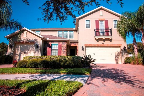 Attached, Exterior, Facade, Mediterranean