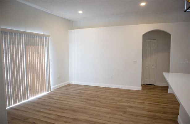 Empty room, Interior, Recessed Lighting, Wood Texture Flooring