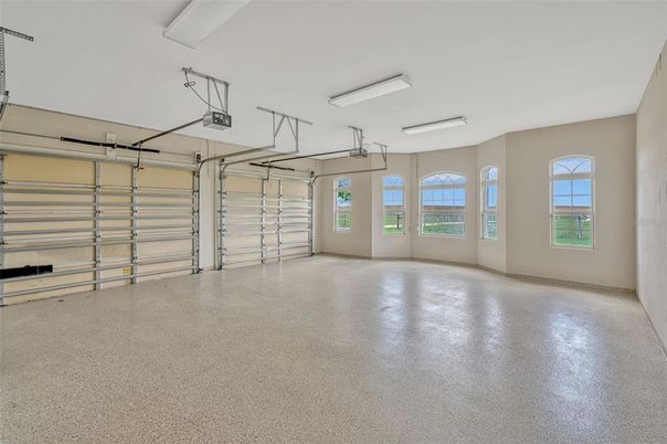 Garage, Interior