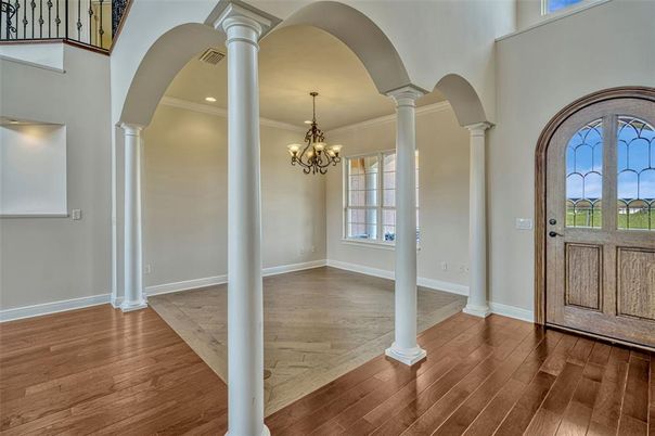 Chandelier, Interior, Recessed Lighting, Wood Texture Flooring