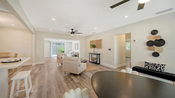 Interior, Living room, Recessed Lighting, Wood Texture Flooring
