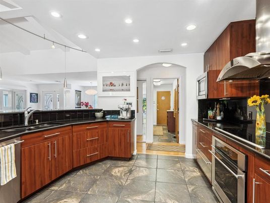 Interior, Kitchen, Pendant Lights, Recessed Lighting, Stainless Steel Appliances