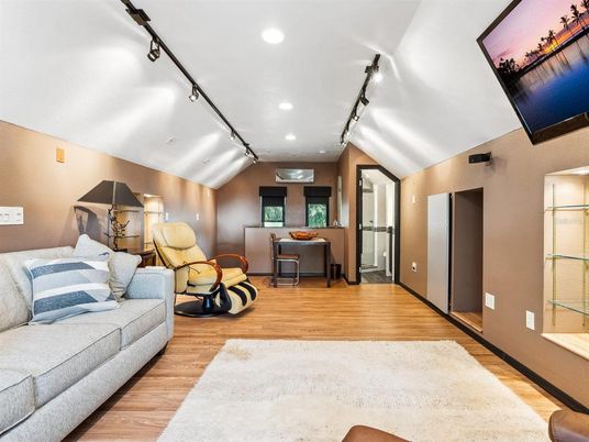 Interior, Recessed Lighting, Wood Texture Flooring