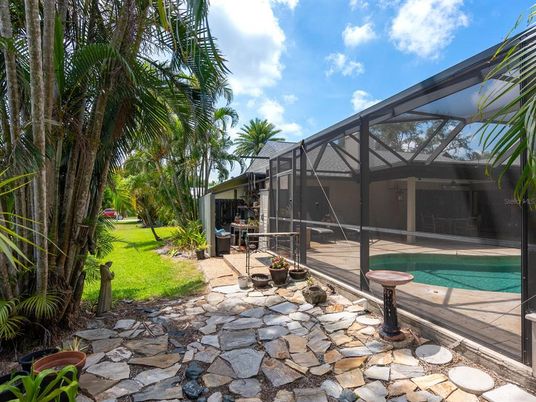 Backyard, Exterior, Pool
