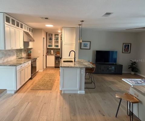 Interior, Kitchen, Pendant Lights, Recessed Lighting, Wood Texture Flooring