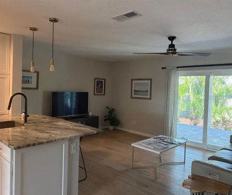 Interior, Kitchen, Pendant Lights, Wood Texture Flooring