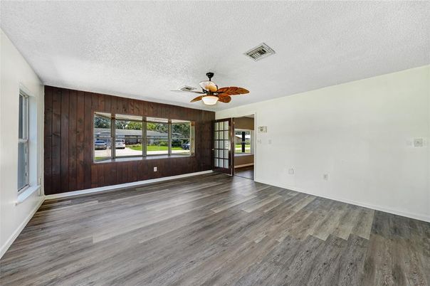 Empty room, Interior, Wood Texture Flooring, Wooden Walls