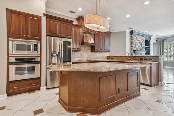 Interior, Kitchen, Pendant Lights, Recessed Lighting, Stainless Steel Appliances