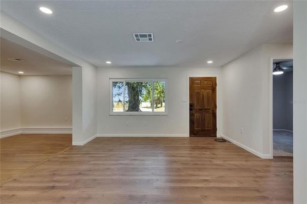 Empty room, Interior, Recessed Lighting, Wood Texture Flooring