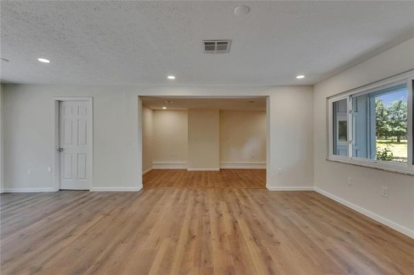 Empty room, Interior, Recessed Lighting, Wood Texture Flooring
