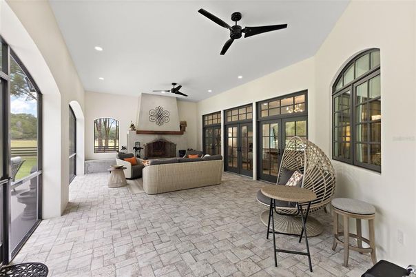 Fireplace, Interior, Living room, Recessed Lighting