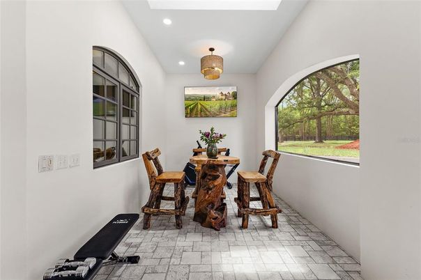 Dining room, Interior, Recessed Lighting