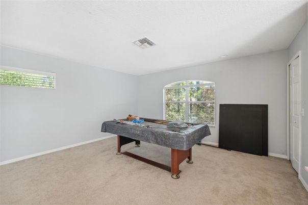 Game Room, Interior