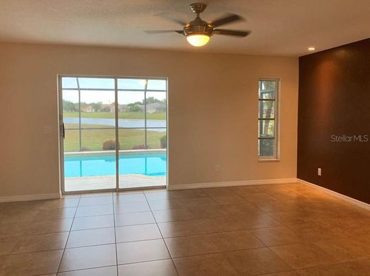 Empty room, Interior, Recessed Lighting, Water