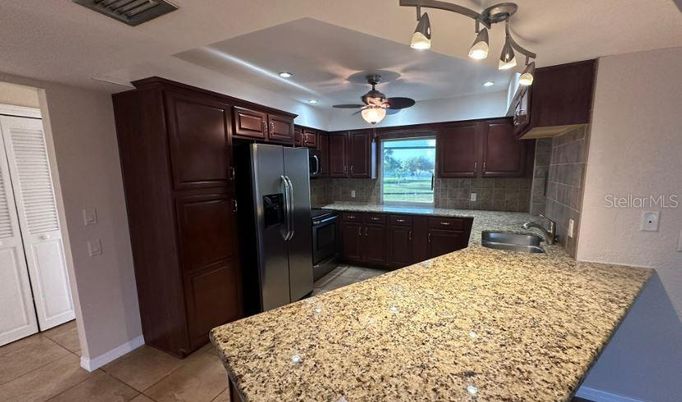 Interior, Kitchen, Recessed Lighting