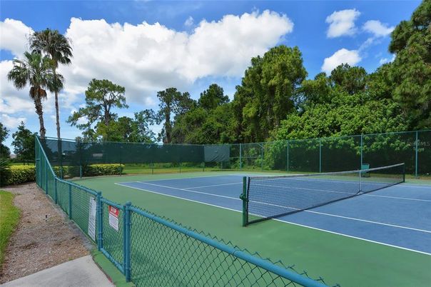Exterior, Tennis Courts
