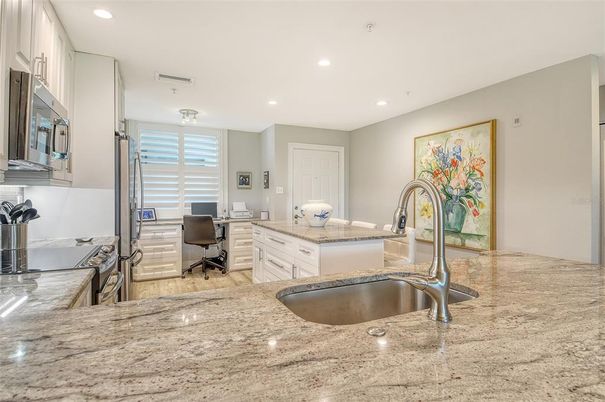 Home Office, Interior, Kitchen, Recessed Lighting