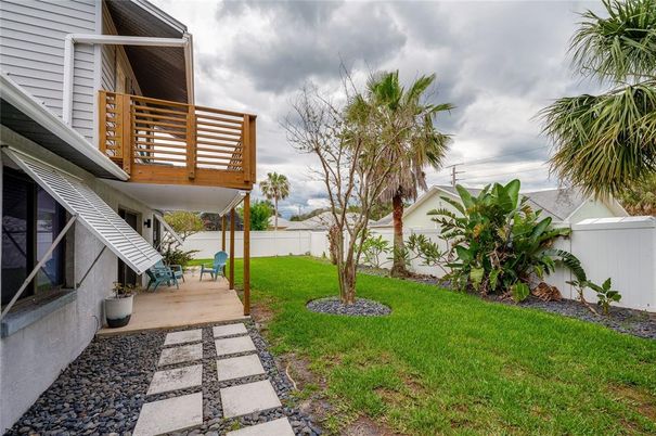 Backyard, Exterior