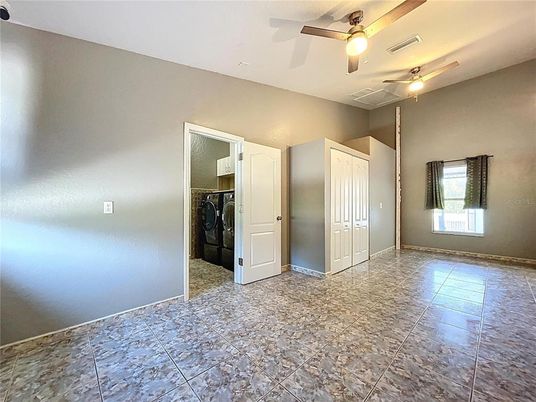 Empty room, Interior, Washer
