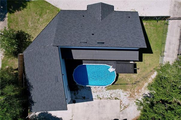 Exterior, Drone