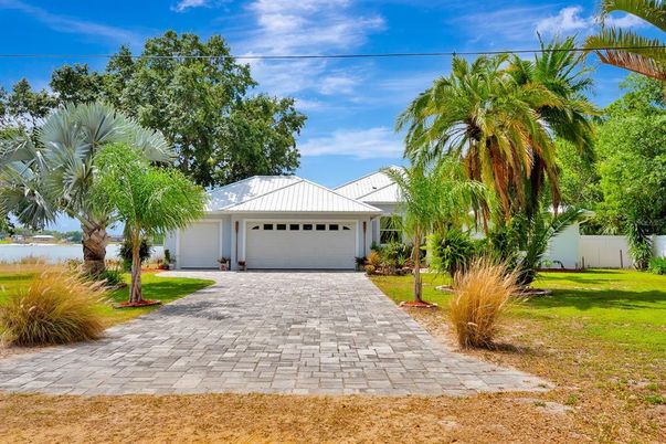 Attached, Backyard, Exterior, Facade, Ranch