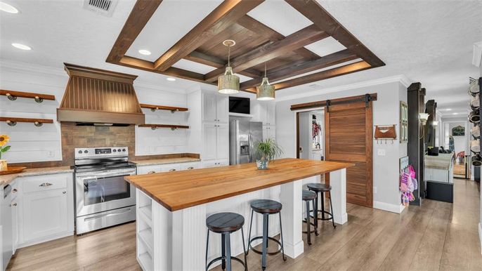 Interior, Kitchen, Pendant Lights, Recessed Lighting, Stainless Steel Appliances, Wooden Beams, Wooden Ceilings, Wood Texture Flooring