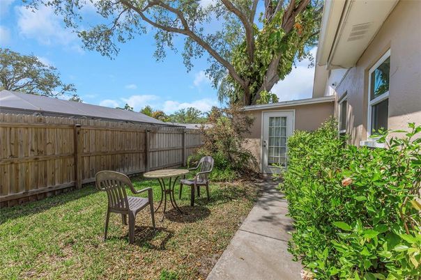 Backyard, Exterior