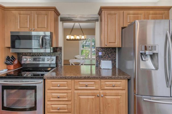 Interior, Kitchen, Pendant Lights, Stainless Steel Appliances