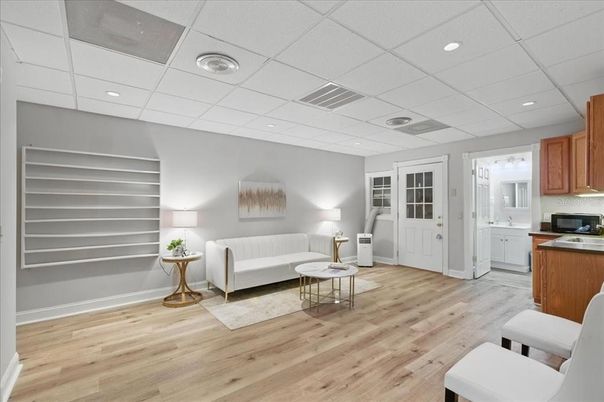 Interior, Kitchen, Living room, Recessed Lighting, Wood Texture Flooring
