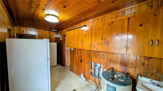 Bathroom, Interior, Wooden Ceilings, Wooden Walls
