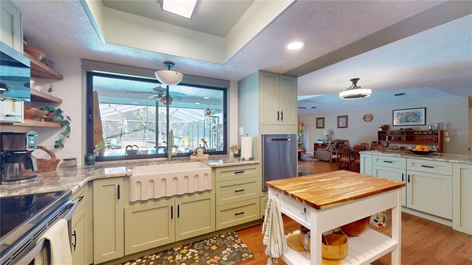 Interior, Kitchen, Pendant Lights, Recessed Lighting, Wood Texture Flooring