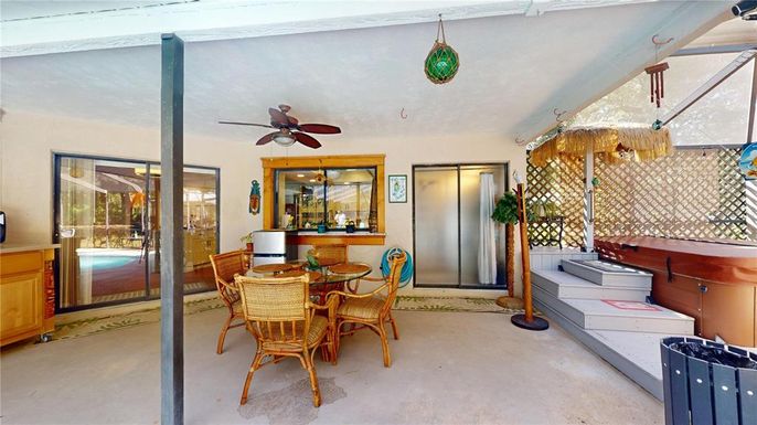 Dining room, Interior