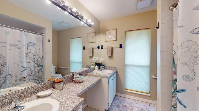 Bathroom, Dual Sink Vanities, Interior