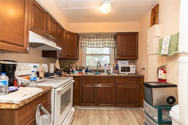 Interior, Kitchen, Wood Texture Flooring