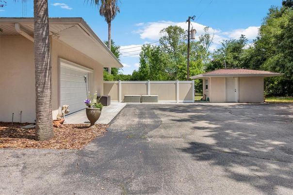 Backyard, Detached Garage, Exterior