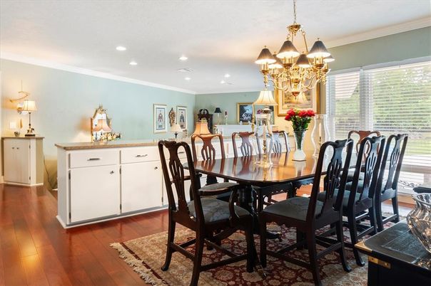 Chandelier, Dining room, Interior, Recessed Lighting, Wood Texture Flooring