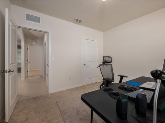 Home Office, Interior
