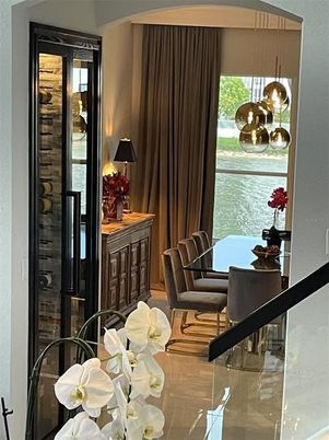 Dining room, Interior, Water