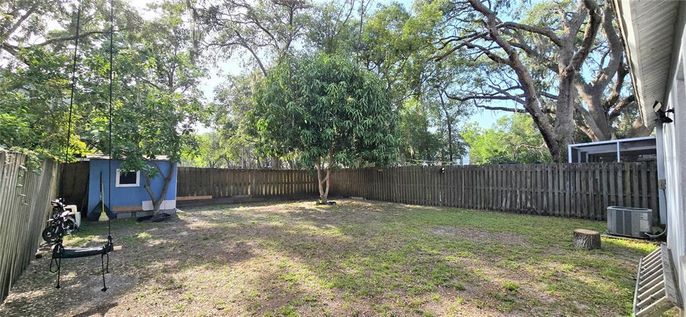 Backyard, Exterior