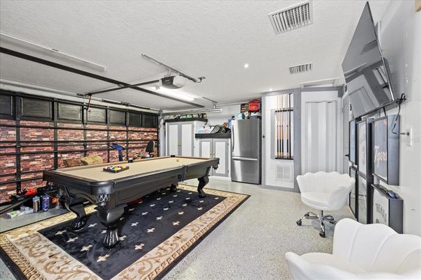 Billiard Table, Game Room, Interior, Recessed Lighting