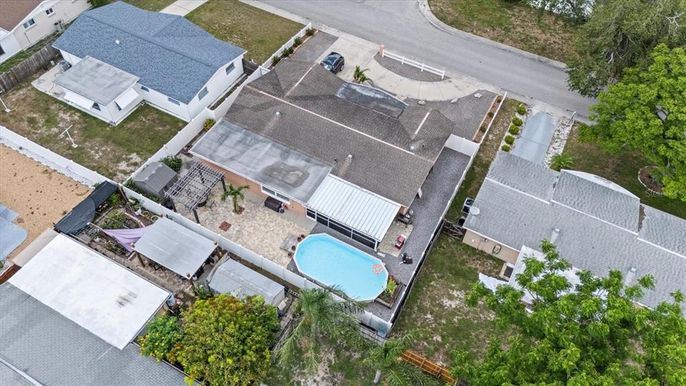 Exterior, Drone