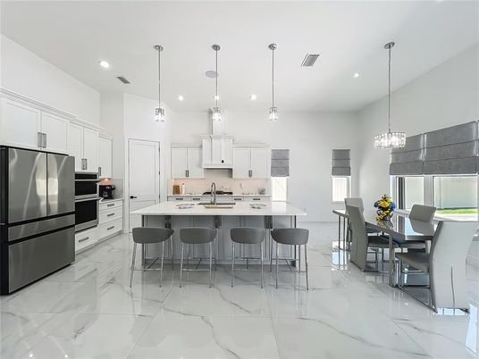 Dining room, Interior, Kitchen, Marble, Pendant Lights, Recessed Lighting