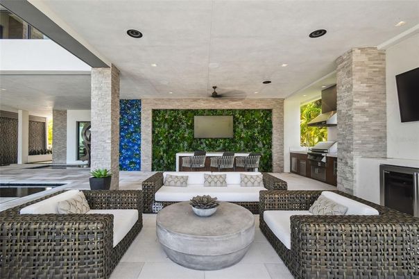 Exterior, Interior, Living room, Recessed Lighting