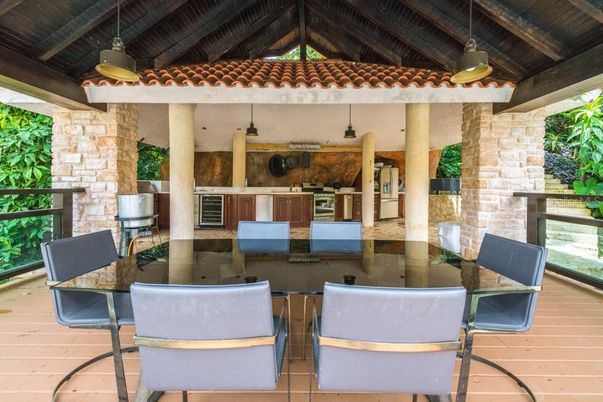 Exterior, Pendant Lights