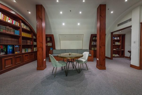 Dining room, Interior, Recessed Lighting