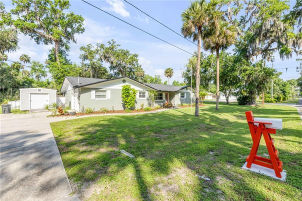 Backyard, Detached Garage, Exterior